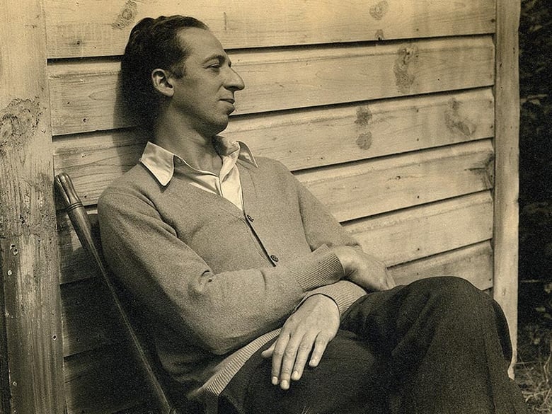 Aaron Copland in 1942 | photo: Library of Congress