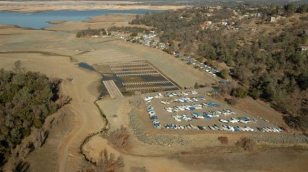 Folsom -Lake -USA-drought -before -after -2-620x 347