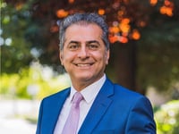 Sacramento City Councilor Sean Loloee