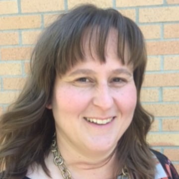 Leslie Oberst