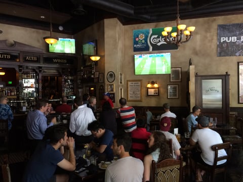 Soccer fans fill the inside of de Vere’s Irish Pub in Sacramento for the 2018 FIFA Men’s World Cup on June 18, 2018.