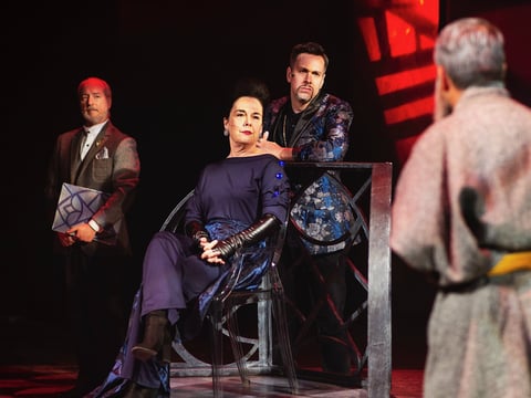 Jamie Jones as Queen Elizabeth in "Mary Stuart."