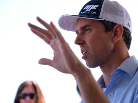 Beto O'Rourke talks with agriculture students at Modesto Junior College.