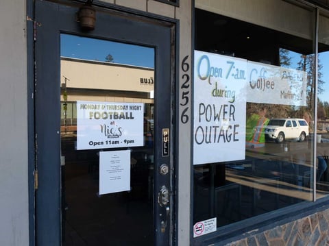 Nic’s Deli in downtown Paradise is trying to stay open during the PG&E power shutoff. Oct. 28, 2019.