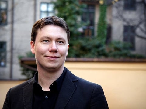 Composer Ola Gjeilo explores nighttime in NYC in his latest release.