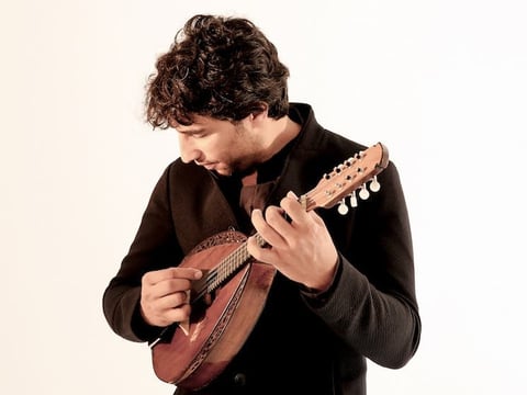 Avi Avital revisits traditional compositions with new instrumentation.