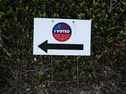A voting sign outside a polling station in Los Angeles on June 7, 2022.