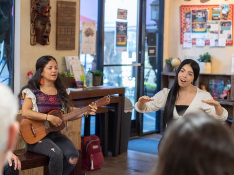 Lucía Gutiérrez Rebolloso (right) leads a son jarocho “canto y zapateado” workshop Monday, Aug. 12, 2024, at Casa de Español at 1101 R St in Sacramento. Rebolloso is an up-and-coming singer from Veracruz.