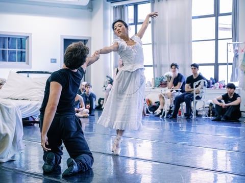 Maxence Devaux, who plays Dracula, and Wen Na Robertson, who plays Lucy, rehearse their dance for Sacramento Ballet’s upcoming performance of “Dracula” at SAFE Credit Union Performing Arts Center.