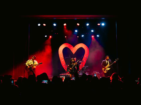 The McCharmlys light up the stage with their signature blend of doo-wop, surf and ’60s rock ’n’ soul — like a prom night scene straight out of a David Lynch dream.
