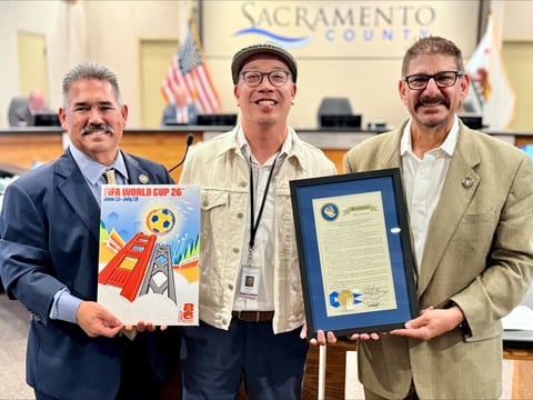 Artist LeRoid David, center, received recognition from the County of Sacramento for his work. County Executive David Villanueva, left, and Board of Supervisor Chair, Phil Serna, presented him with the honor. Photo courtesy of LeRoid David