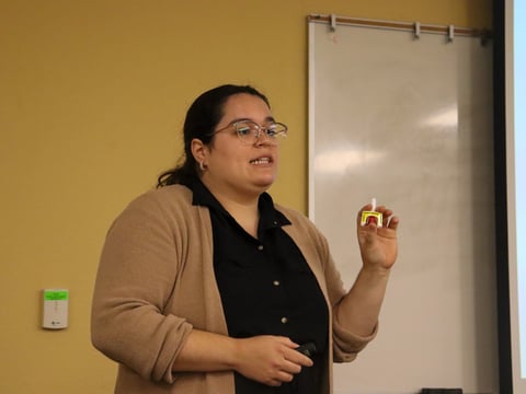 Joanna Roberto, program manager for the Sacramento County Opioid Coalition, demonstrates how to use Narcan on Oct. 9, 2025.