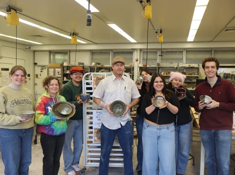 Students in this Art 50 class have created bowls for their upcoming Empty Bowls fundraising event. (Photo by Keyshawn Davis)
