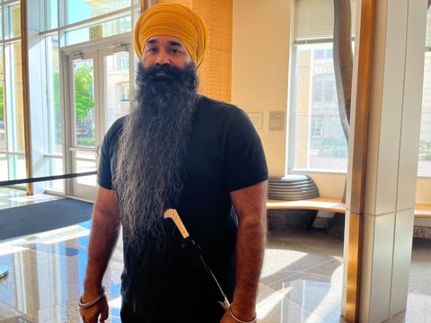 Khalsa-Sikh and activist with the Jakara Movement Mandeep Singh spoke in front of The Sacramento City Council March 10 to advocate for allowing kirpans into council chambers, an item he wears that is integral to his faith.