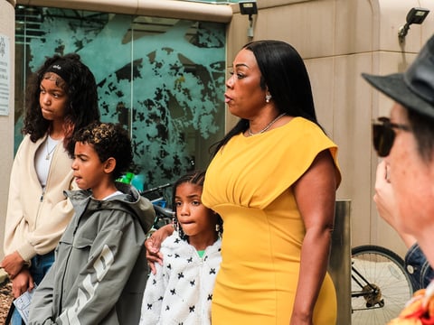 Tonette Washington and her family stand in front of the Sacramento County Jail on May 28, 2026.