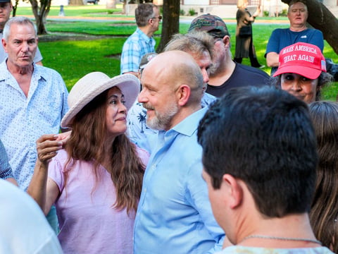 Steve Hilton poses with supporters at a rally at the Capitol on June 3, 2026.