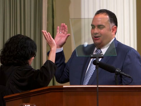 Assembly Speaker John Pérez (D-Los Angeles) takes the oath of office at the start of the current legislative session in December 2012.