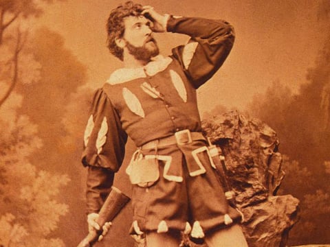Hungarian singer of Polish origin Vilmos Maleczky as William Tell.