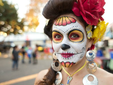 People celebrate Día de los Muertos in Midtown Sacramento in 2015.