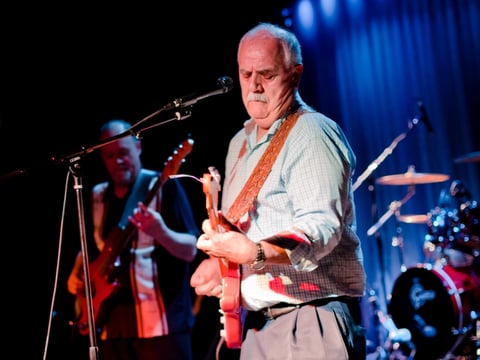 Sacramento City Treasurer Russell Fehr plans to leave budgets and numbers behind as he retires to a life of books and jam sessions.