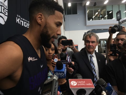 Garrett Temple answers questions from reporters about the 2017-18 Sacramento Kings season and possible national anthem protests.