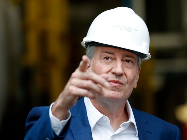 Democratic presidential candidate New York Mayor Bill de Blasio tours the POET Biorefining Ethanol Facility, Friday, May 17, 2019, in Gowrie, Iowa.