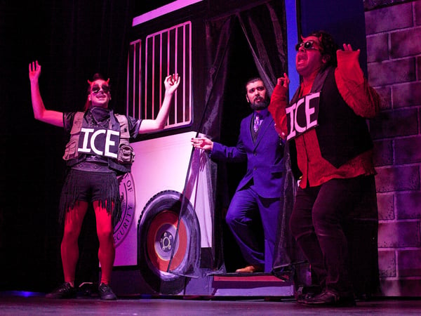 A performance of "La Pastorela de Sacramento"