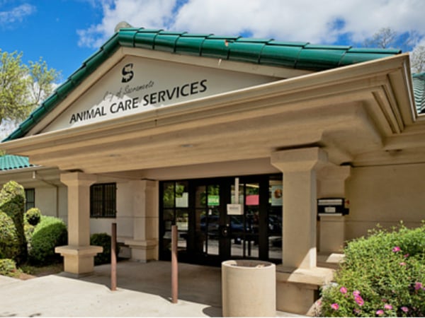 Entrance of Sacramento's Front Street Animal Shelter