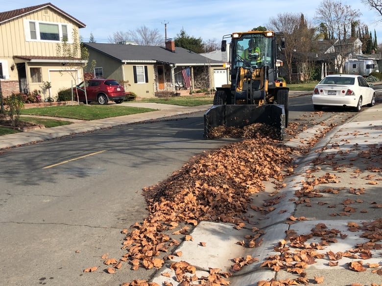 "The Claw" picks up leaves in an East Sacramento neighborhood in December of 2018.