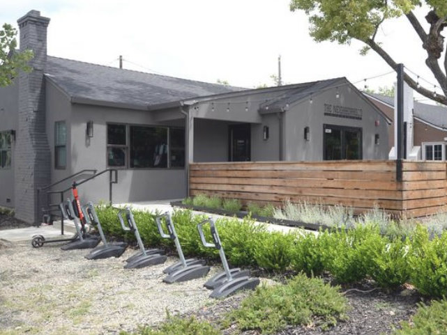 The Neighborhood Pizzeria in East Sacramento is closing after less than a year in business.