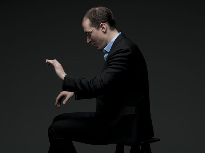 Pianist Gilles Vonsattel | photo Marco Borggreve