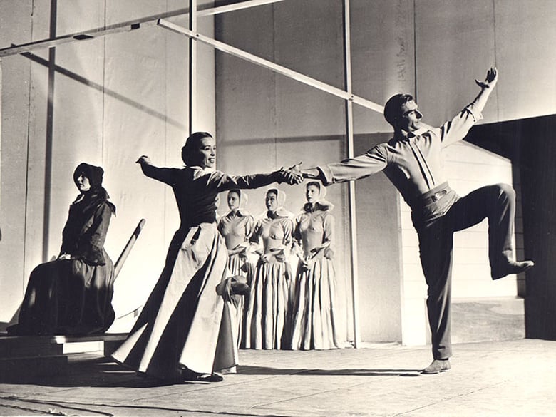 Martha Graham and ensemble in Appalachian Spring | photo: Library of Congress, Music Division