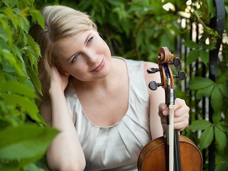 Violinist Elina Vähälä | photo courtesy of the artist
