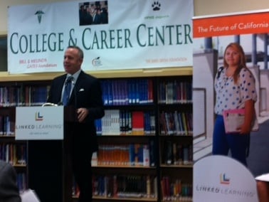 Senate President pro Tem Darrell Steinberg (D-Sacramento) discusses the new "linked learning" competitive grant program Monday at Sacramento's Health Professions High School.