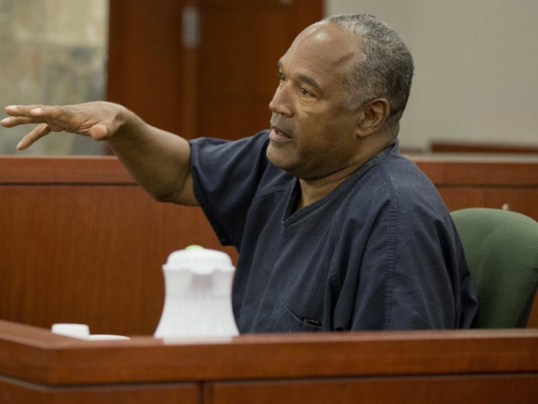 O.J. Simpson testifies during an evidentiary hearing in Clark County District Court, Wednesday, May 15, 2013 in Las Vegas. 