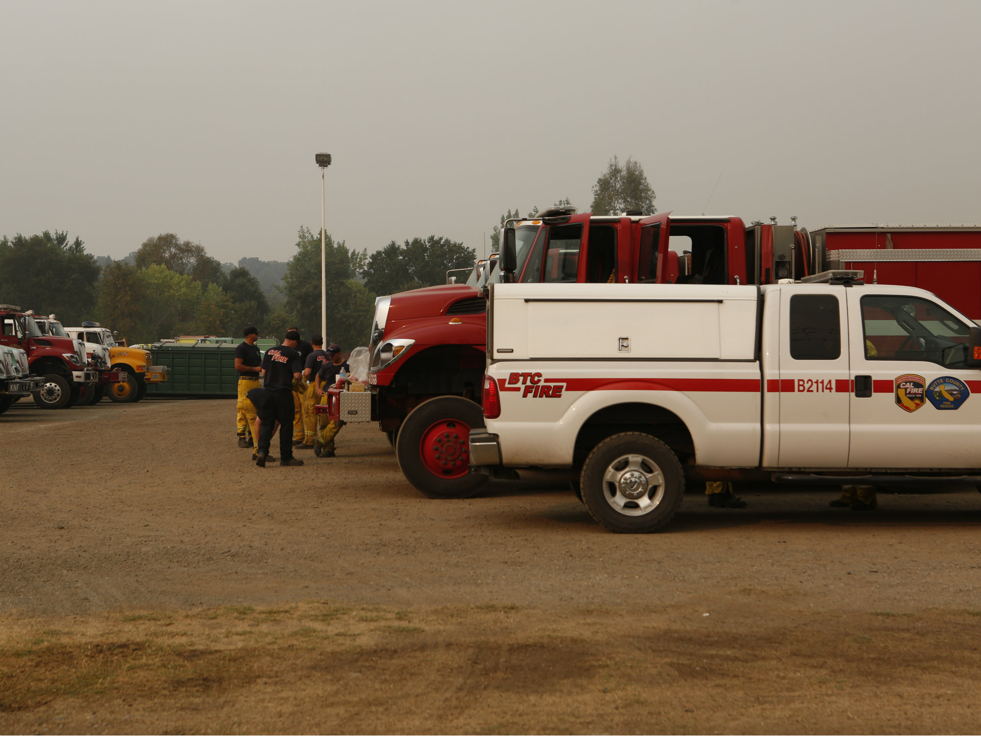 072818Carr Fire Firefighters 13-BJ-p