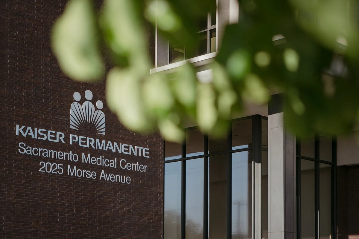 Kaiser Permanente Sacramento Medical Center in Sacramento on Monday, Aug. 15, 2022. More than 2,000 mental health physicians went on strike throughout Northern California over staffing issues leading to patients waiting longer to access help.