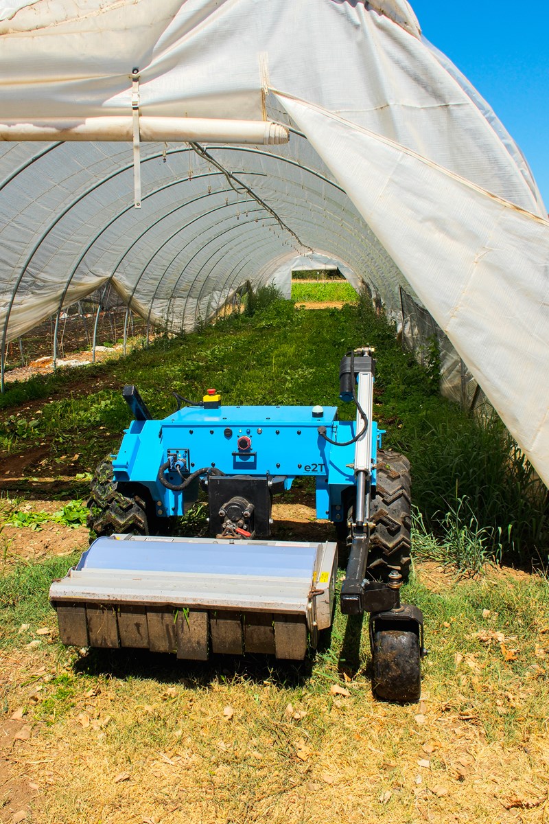 a utotractor