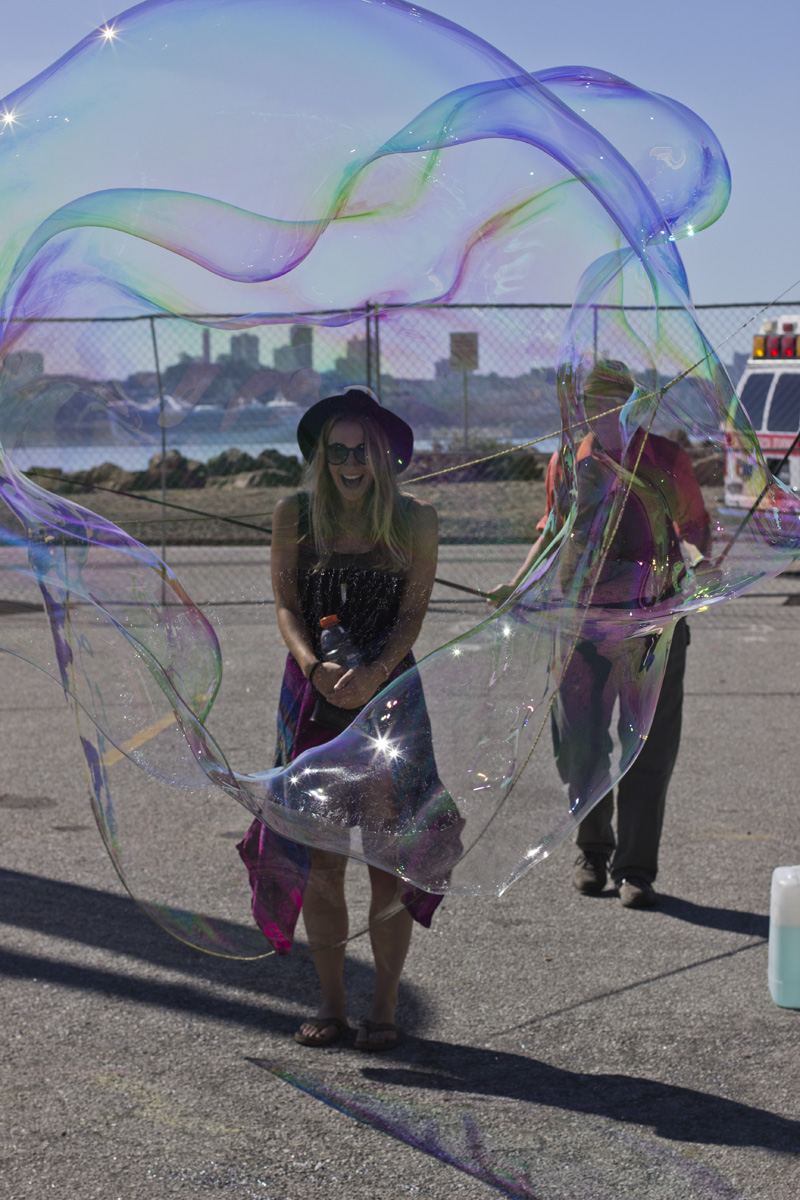 2014.10.18_Treasure Island Music Fest Day 1_04 Bubbles By Sterling Johnzon _IMG_5650