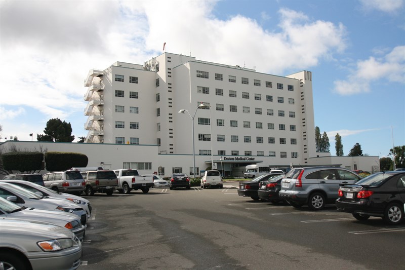 hospital_facade