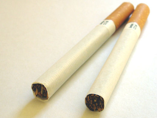 California Lawmakers Want To Raise The Legal Smoking Age